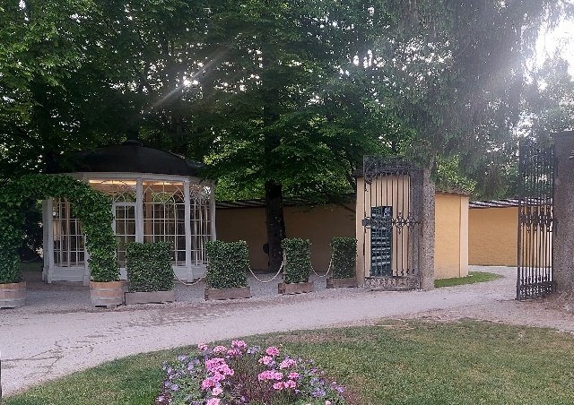 27 hellbrunn paviljoen 1